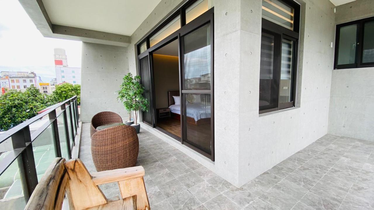 Meet Gaudi Lägenhet Hualien stad Exteriör bild